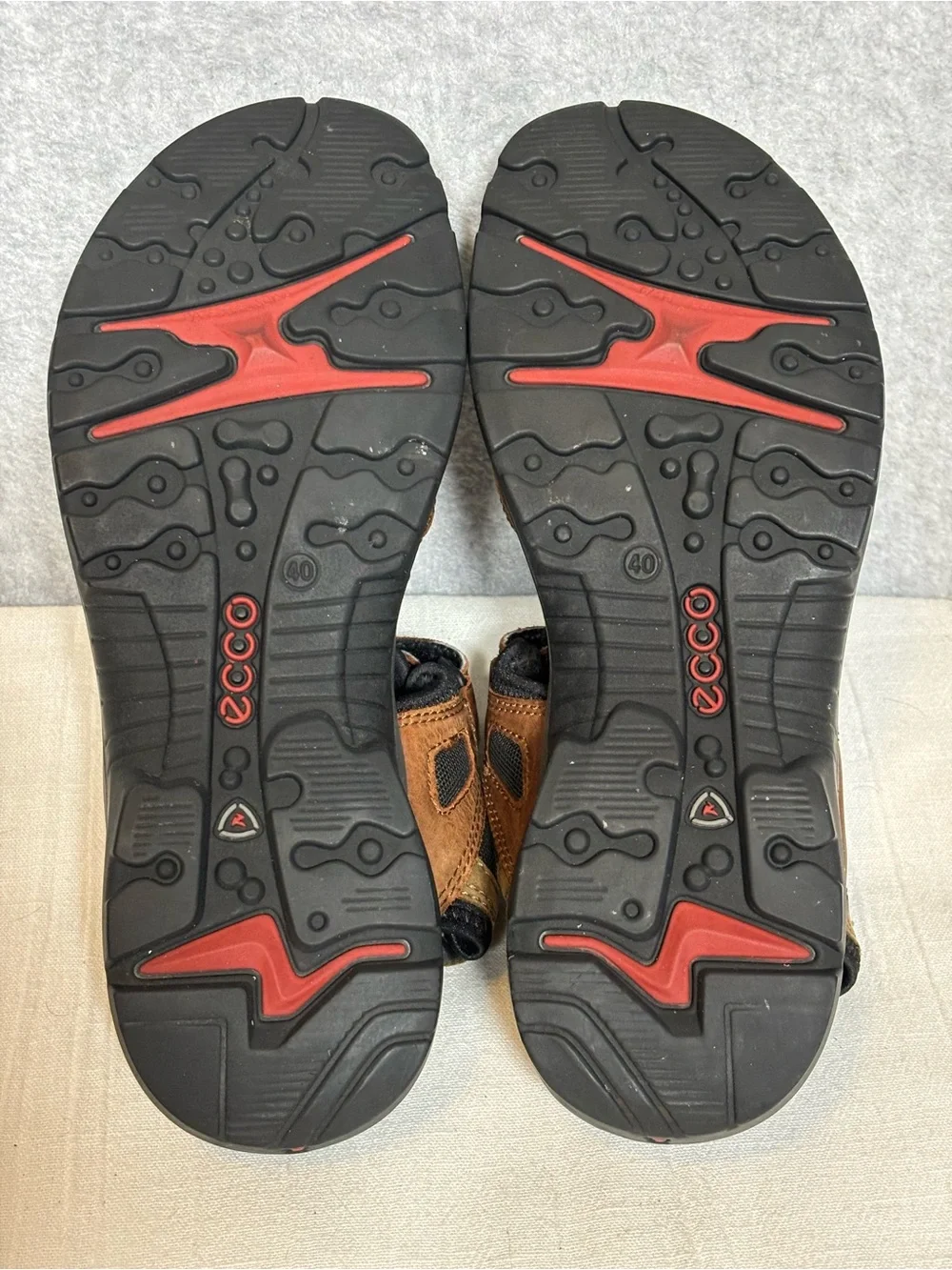 ECCO Offroad Yucatan Sport Leather Sandal-Bison/Mineral/Black-Women Size 40/US 9